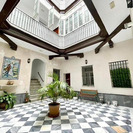 Gatu Villa Gadir, Preferente Mayores De 25 Anos Y Familias Cádiz Eksteriør billede