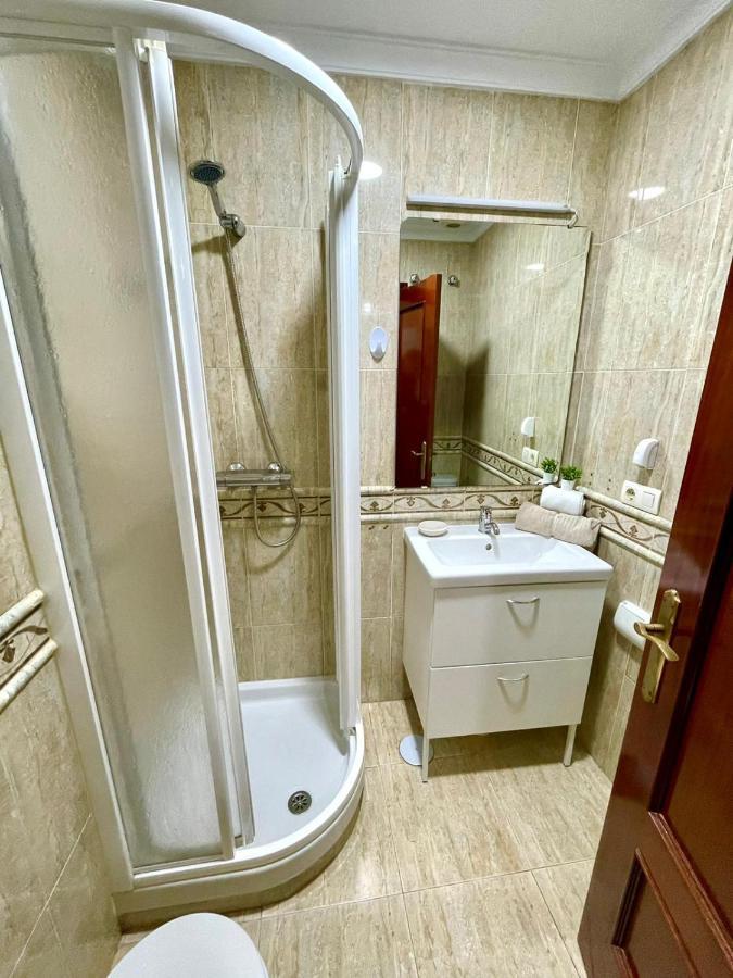 Gatu Villa Gadir, Preferente Mayores De 25 Anos Y Familias Cádiz Eksteriør billede